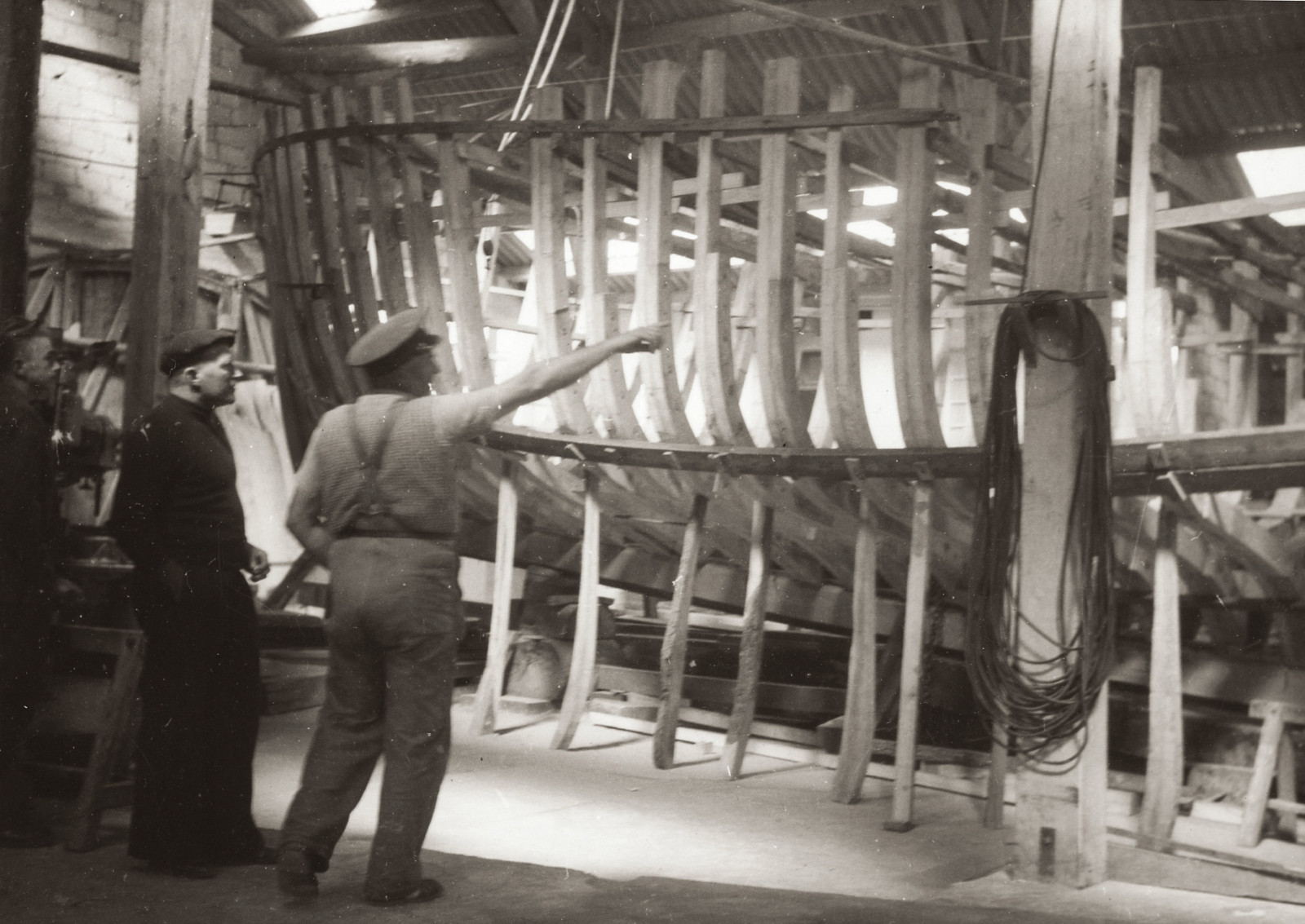 La "Fleur des Ondes" dans les Chantiers Rolland de Primel (Le Diben) entre 1953 et 1956